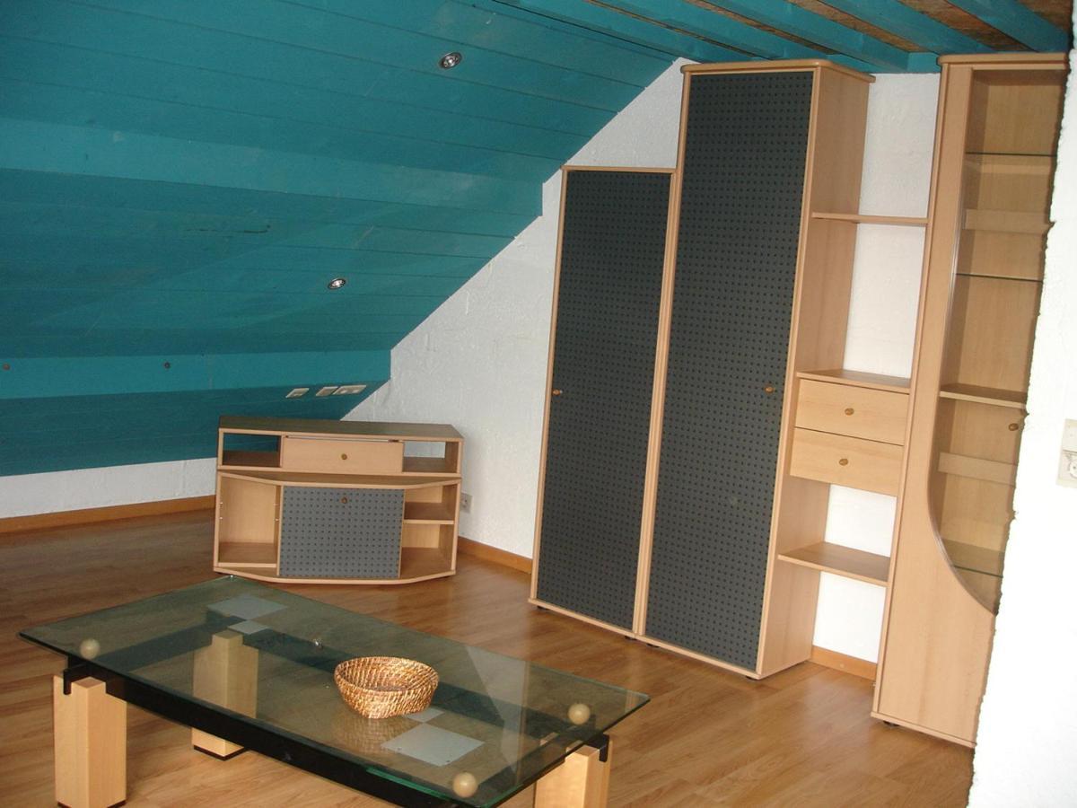 L'Appartement & Dortoir Chez Jean-Luc Baelen Luaran gambar