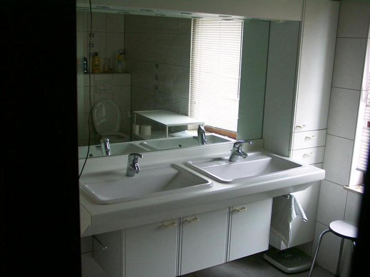 L'Appartement & Dortoir Chez Jean-Luc Baelen Luaran gambar